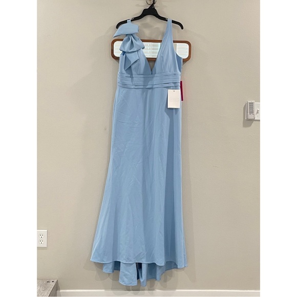 MAC DUGGAL Sleeveless V Neck Bow Detail Mermaid Gown - New With Tags (NWT) - Picture 6 of 11